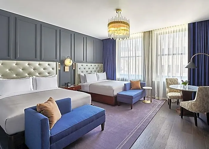 The Lasalle Chicago, Autograph Collection Hotel