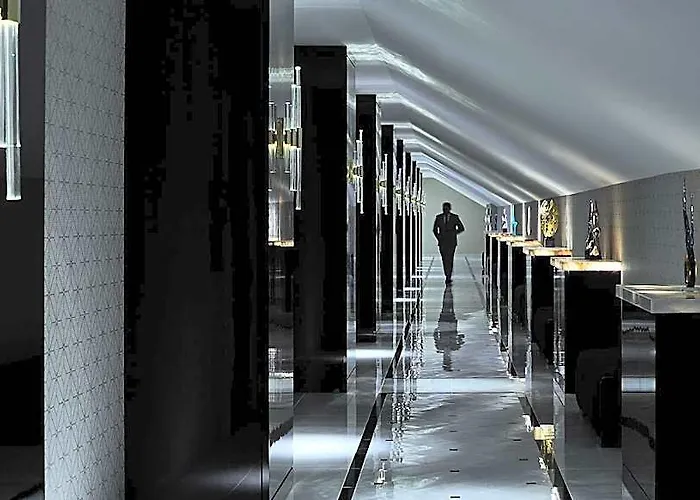 The Lasalle Chicago, Autograph Collection Hotel 4*